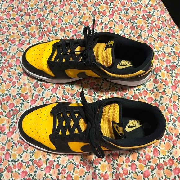 NIKE DUNK LOW ‘REVERSE GOLDENROD’